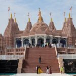 அபுதாபியில் நாளை இந்து கோவில் திறப்பு!