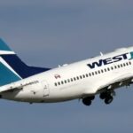 அதிகமுறை கழிவறை சென்ற பெண் பயணி.. விமானத்தில் இருந்து வெளியேற்றம்