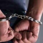 வெலிமடையில் பொலிஸ் அதிகாரியை தாக்கிய நால்வர் கைது!