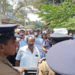 இலங்கை கடற்பரப்புக்குள் அத்துமீறும் இந்திய மீனவர்களை தடுத்து நிறுத்துமாறு வலியுறுத்தி போராட்டம்