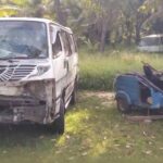 யானையைக் கண்டு பயந்து ஓட்டோவை திருப்ப முயன்ற சாரதி வேன் மோதி பலி