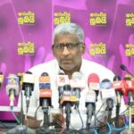 ரணிலால்தான் மொட்டு கட்சியினரால் இன்று அரசியல் செய்ய முடிகிறது!