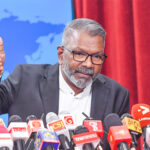 இளைஞர்களின் வாழ்க்கையை மேலும் சீர்குலைக்காதீர்!