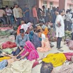 மத வழிபாட்டு கூட்ட நெரிசலில் சிக்கி 122 பேர் பலி: இந்தியாவில் சோகம்