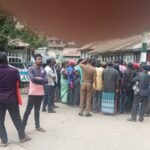 தோட்ட அதிகாரியின் அடாவடிக்கு எதிராக தொழிலாளர்கள் போராட்டம்!