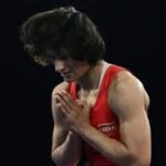 வினேஷ் போகாட் மல்யுத்தத்தில் இருந்து ஓய்வு