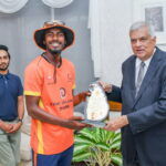 45 நாட்களில் 1500 கிலோ மீற்றர் தூரம் நடந்து சாதனை படைத்த பேருவளை சஹ்மி ஷஹீத், ஜனாதிபதியை சந்தித்தார்