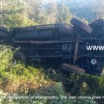 அரிசி ஏற்றிச்சென்ற லொறி விபத்து: இருவர் காயம்!