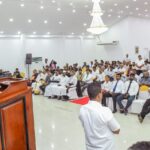 யாழ்ப்பாண மக்களின் பிரச்சினைகளைத் தீர்ப்பதற்கு அதிகாரப் பகிர்வுடன் அபிவிருத்தியும் தேவை!