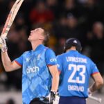 ஆஸ்திரேலியாவை வீழ்த்தியது இங்கிலாந்து