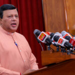 அரவிந்தகுமாரின் தோட்ட இல்லத்தை பொறுப்பேற்றது நிர்வாகம்!