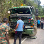 விபத்தில் ஆட்டோ சாரதி பலி: மூவர் காயம்!