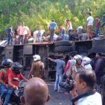 பதுளை விபத்து: இரு பல்கலை மாணவர்கள் பலி: 39 பேர் காயம்!