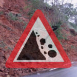 மண்சரிவு அபாய எச்சரிக்கை நீடிப்பு