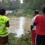 குளத்தில் தவறி வீழ்ந்த இளைஞர் சடலமாக மீட்பு