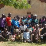 12 மனைவிகள், 102 குழந்தைகள், 578 பேரக்குழந்தைகள்.. ஒரு கிராமத்தையே உருவாக்கிய ஒற்றை ஆள்!