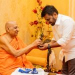 மகாநாயக்க தேரர்களிடம் ஆசிபெற்றார் ஜனாதிபதி!