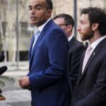 ட்ரம்ப்பின் ‘பிறப்புக் குடியுரிமை இரத்து’ உத்தரவுக்கு நீதிமன்றம் இடைக்கால தடை!