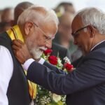 மொரிஷியஸின் சுதந்திர தின விழாவில் பங்கேற்ற பிரதமர் மோடிக்கு உயரிய விருது வழங்கி கௌரவிப்பு!