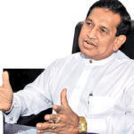 ரணிலால் மட்டுமே நாட்டை மீட்க முடியும்!