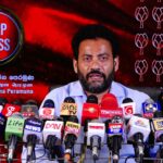 323 கொள்கலன் விவகாரம்: அமைச்சரை பதவி விலகுமாறு வலியுறுத்து!