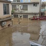 பாகிஸ்தானில் திடீர் வெள்ளம்: 300 இற்கு மேற்பட்டோர் உயிரிழப்பு!