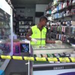 கம்பளை நகரில் கூரை வழியாக கடைக்குள் புகுந்து கொள்ளை!