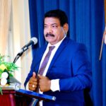 மஹிந்த, சஜித் தரப்புகள் ஜனநாயகம் பற்றி கதைப்பது சாத்தான் வேதம் ஓதுவதற்கு சமம்!