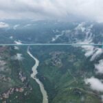 உலகின் மிக உயரமான பாலம் சீனாவில் திறப்பு