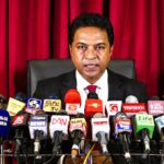 மாளிகையில் இருந்து மஹிந்த வெளியேறிவிட்டார்: இப்போது சலுகைகளை மக்களுக்கு கொடுங்கள்