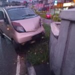 கம்பளையில் கார் விபத்து: இருவர் காயம்!