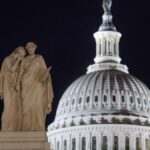 அமெரிக்காவில் அரச நிர்வாகம் முடக்கம்!