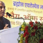 பிரம்மோஸ் ஏவுகணை வரம்புக்குள் பாகிஸ்தான்! இந்திய பாதுகாப்பு அமைச்சர் எச்சரிக்கை!