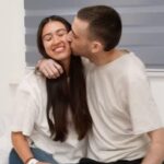 பணயக் கைதிகள் விடுவிப்பு: 738 நாட்களுக்கு பிறகு ஒன்று சேர்ந்த தம்பதி!