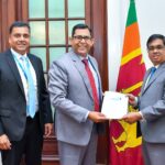 ‘Rebuilding Sri Lanka’ நிதியத்திற்கு HNB 100 மில்லியன் ரூபா நன்கொடை