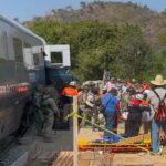 மெக்சிகோவில் ரயில் தடம் புரண்டதில் 13 பேர் பலி!