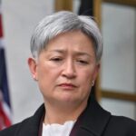 போண்டி பயங்கரவாதத் தாக்குதல்: யூத சமூகத்திடம் மன்னிப்பு கோரினார் ஆஸ்திரேலிய வெளிவிவகார அமைச்சர்