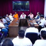 புதிய பாதீட்டை முன்வைக்குமாறு யோசனை!