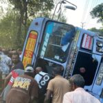 பதுளையில் பஸ் விபத்து: சாரதி பலி!