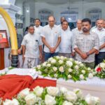 பேராசிரியர் திஸ்ஸ விதாரணவின் பூதவுடலுக்கு ஜனாதிபதி இறுதி அஞ்சலி!