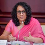 திட்டமிட்டபடி பரீட்சைகளை நடத்த முடிவு!