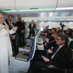 அமைதி பேச்சை மீள ஆரம்பிக்குமாறு திருத்தந்தை கோரிக்கை!