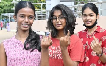 வரலாறு படைத்த தமிழக தேர்தல்: 84,29 சதவீத வாக்கு பதிவு!