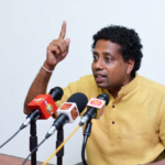 தோட்ட காணிகளை மக்களுக்கு பகிர்ந்தளி! வேலுகுமார் வலியுறுத்து!!