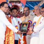 ‘கம்பன் புகழ்’ விருது பெற்ற ஜனாதிபதி அநுர!