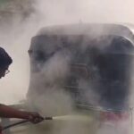 கம்பளை நகரில் திடீரென பற்றி எரிந்த ஆட்டோ!