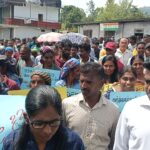நோர்வூட்டில் மதுபானசாலைக்கு எதிராகக் கொதித்தெழுந்த மக்கள்