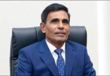 பாதாள குழு உறுப்பினர்களிடமிருந்து முன்னாள் நீதி அமைச்சர் விஜயதாச ராஜபக்சவின் மகன் மற்றும் ஐக்கிய மக்கள் சக்தியின் அமைப்பாளர் ஒருவர் ஆகியோர் லஞ்சம் பெற்றுள்ள விவகாரம் தொடர்பில் கருத்து வெளியிடுகையிலேயே அவர் இவ்வாறு கூறினார்.