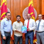 இலங்கையின் தேசிய ஏற்றுமதி அபிவிருத்தி திட்டம் ஜனாதிபதியிடம் கையளிப்பு