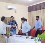 கூட்டத்தில் பொங்கிய அர்ச்சுனா: ‘கெட் அவுட்’ சொன்னார் அமைச்சர்